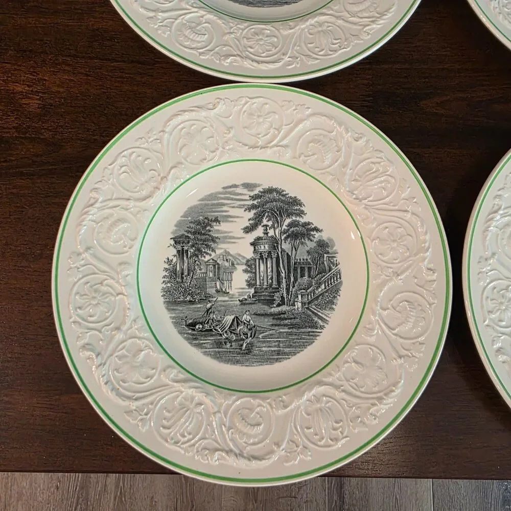 Wedgwood Patrician Torbay Green 9 1/4” Luncheon Plates Vintage England Set of 4